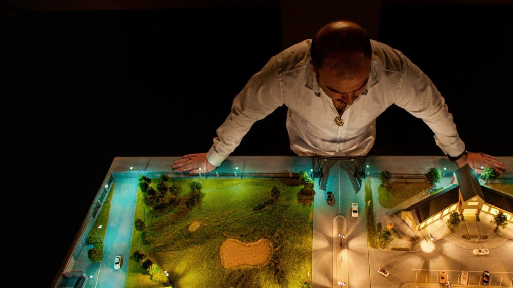 Người Bán Ảo Tưởng: Vụ Lừa Đảo Thế Hệ Zoe - Illusions For Sale: The Rise And Fall Of Generation Zoe